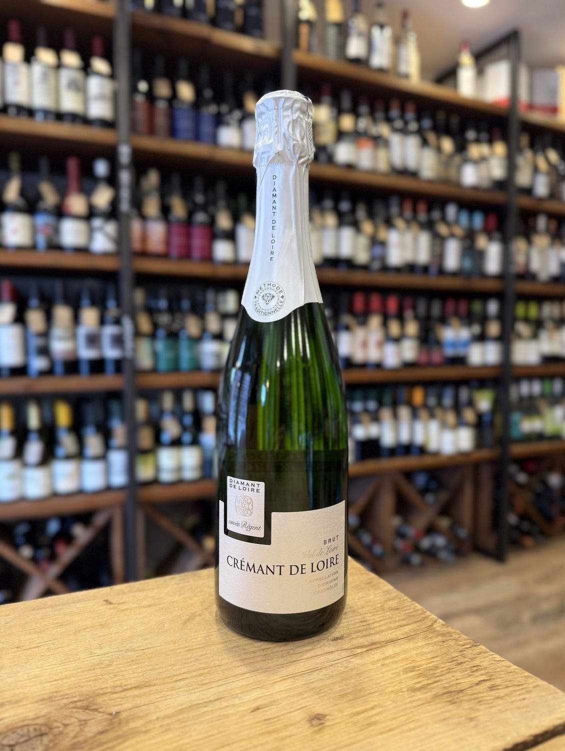 Diamant de Loire Cremant de Loire 'Cuvee Regent' Brut France (750ml)