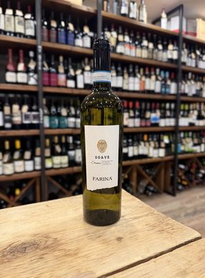 Farina Soave Classico Veneto, Italy 2024 (750ml)