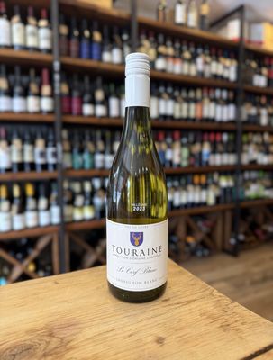 Le Cerf Blanc Touraine Sauvignon Blanc Loire, France 2023 (750ml)