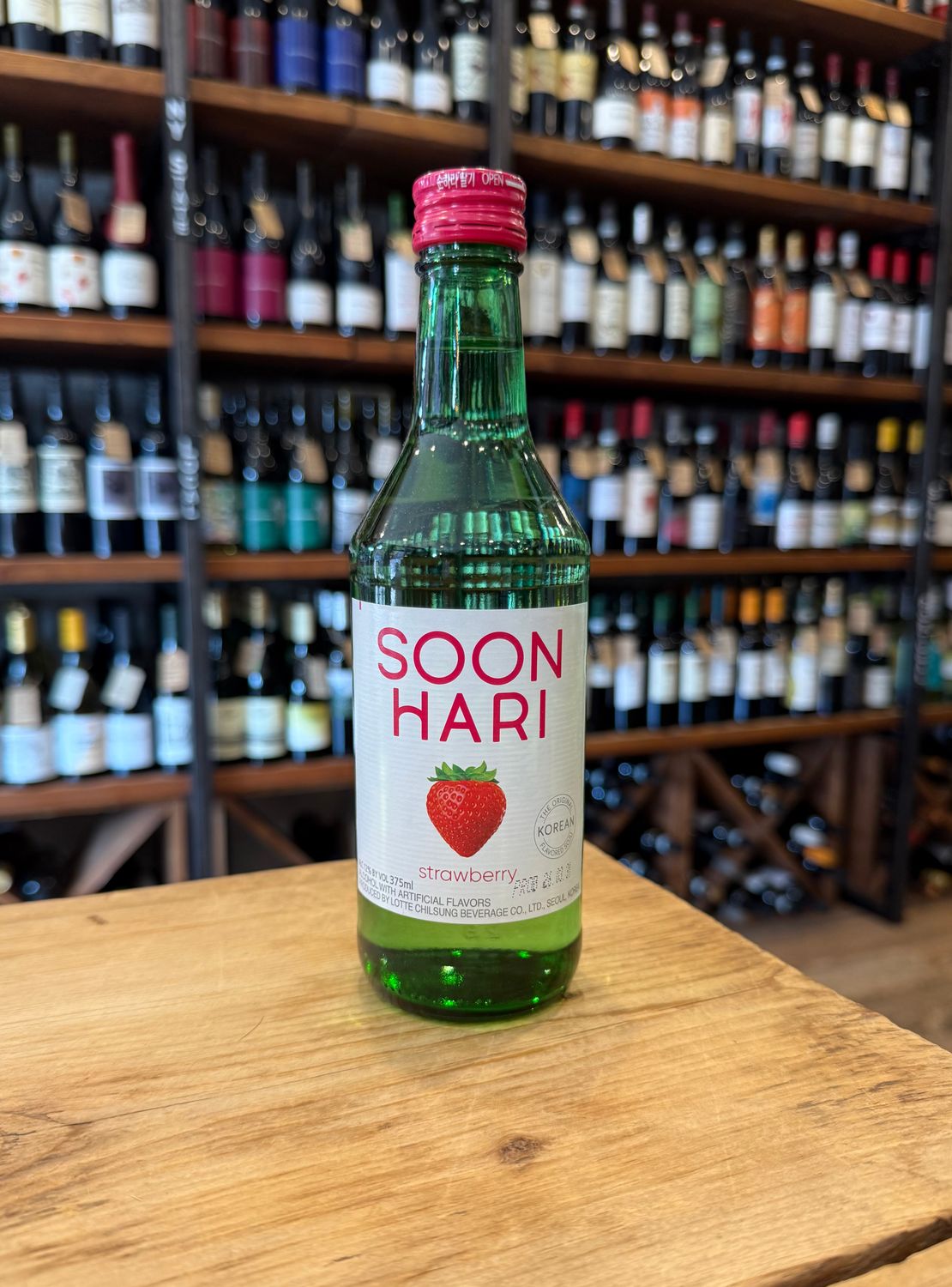 Soonhari Strawberry Soju - (375ml)