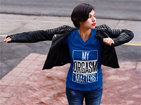 My "O" Matters V Neck