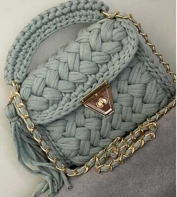 Crochet handbag