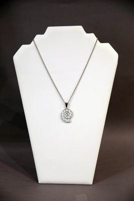 Pendentif escargot blanc