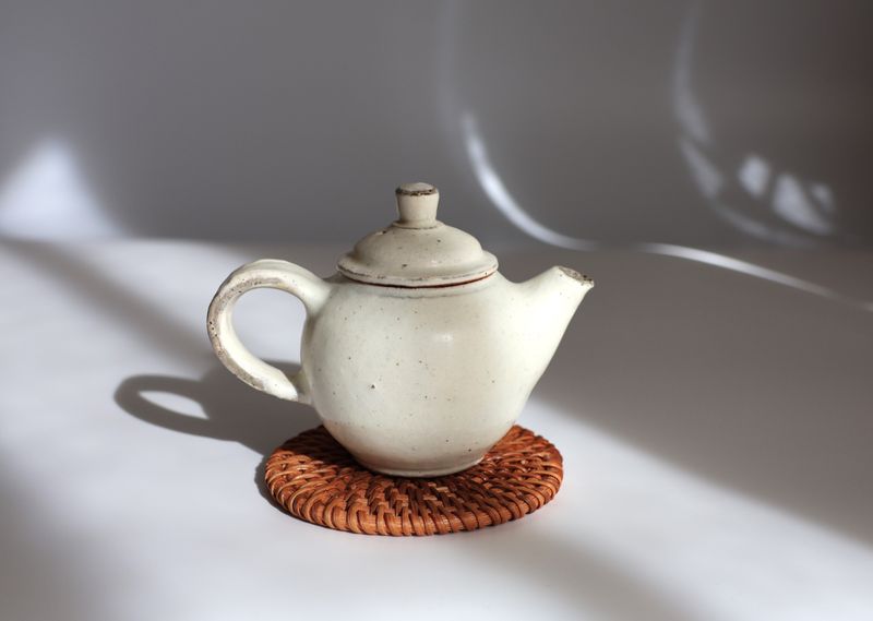 Rice Straw Teapot A 90ml