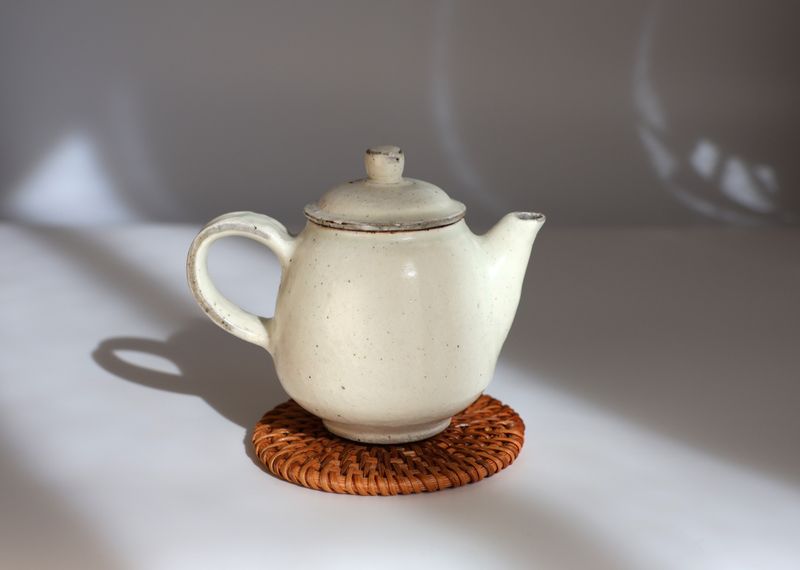 Rice Straw Teapot C 130ml