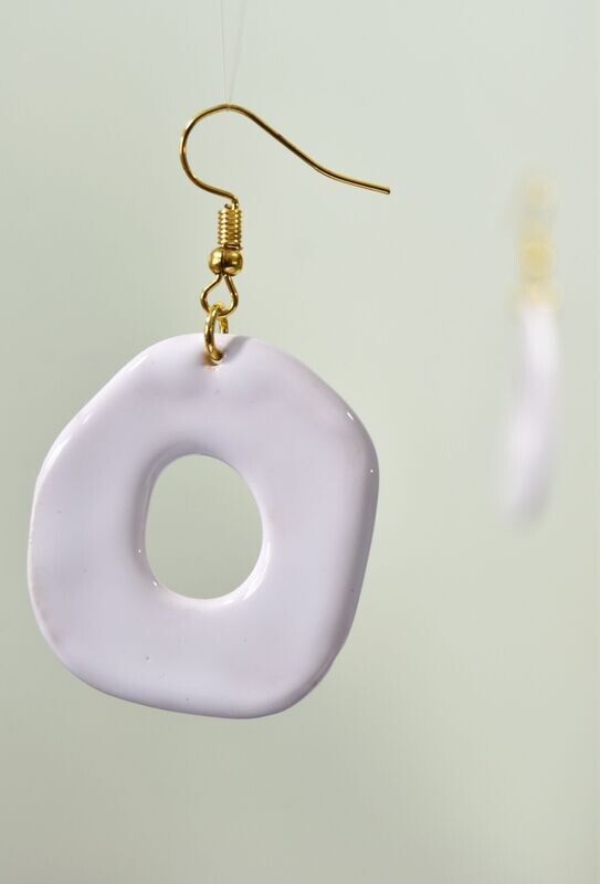 Boucles d'oreilles en céramique blanc Brillant