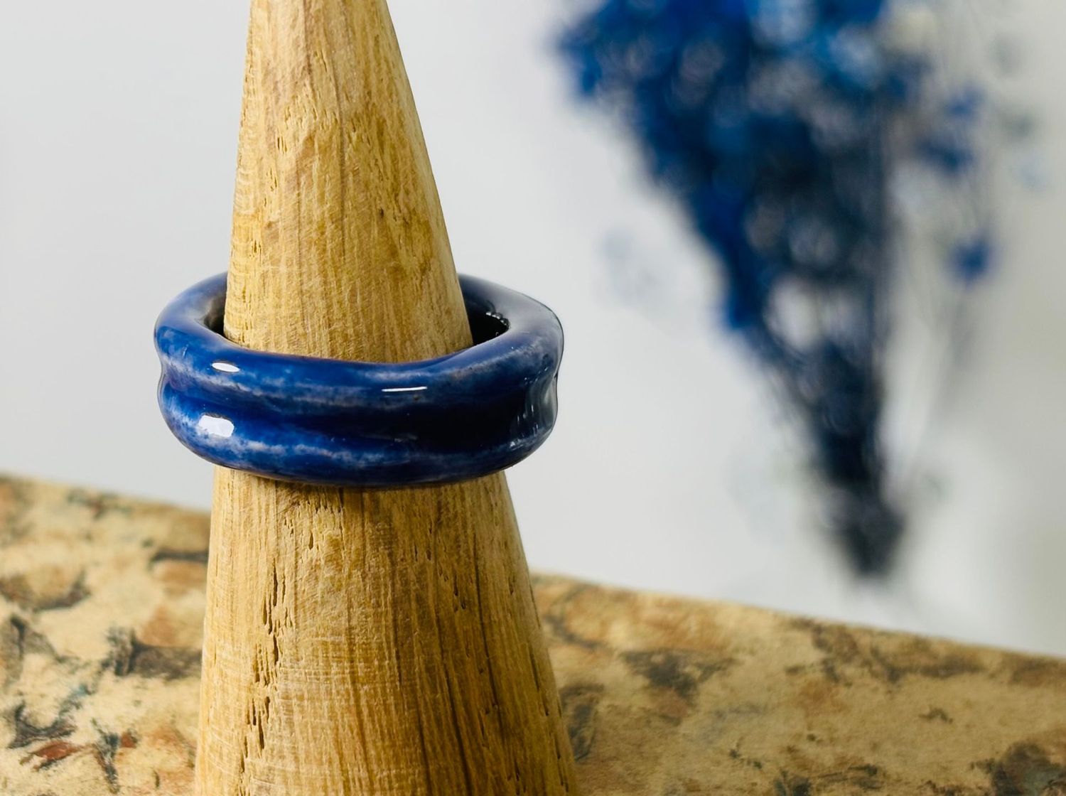 Bague en céramique  anneau bleu