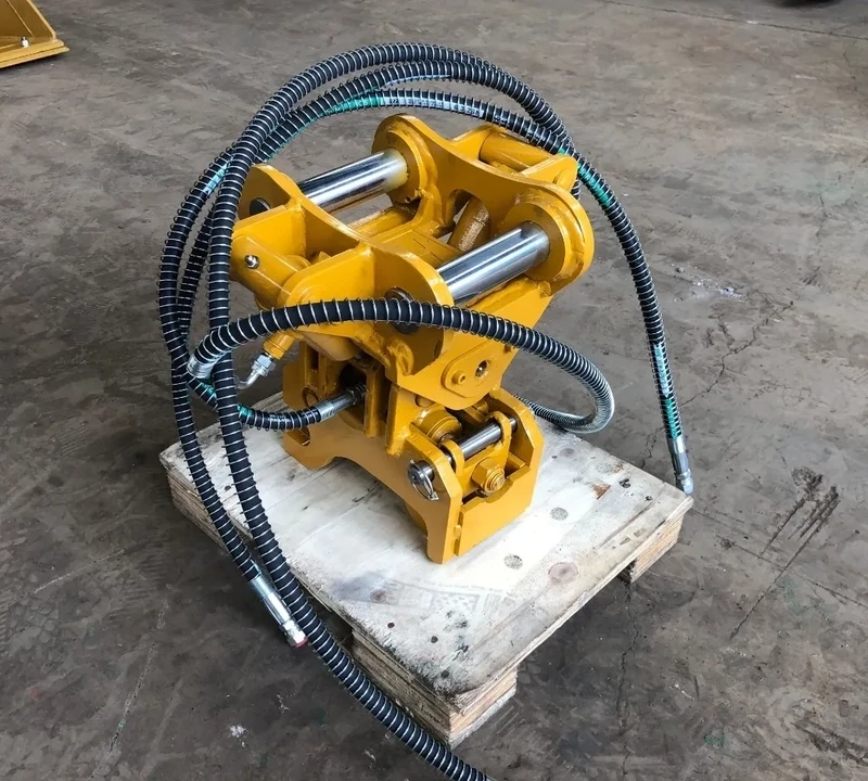 90 degree hydraulic tilting quick hitch – suits 1.5 to 2 tonne excavators