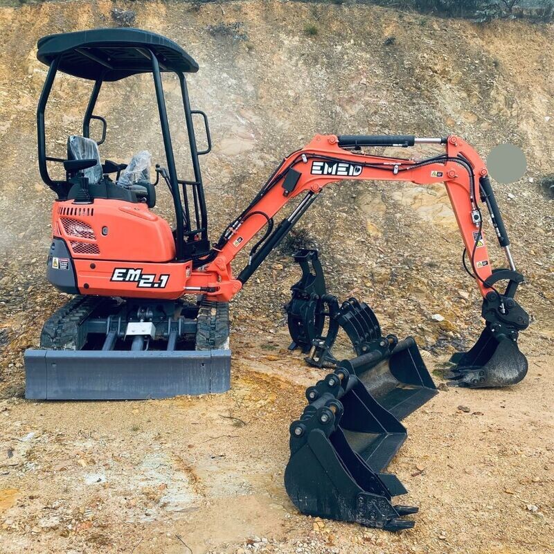 Mini Excavator 2 Ton EM2.1 with Yanmar engine, pilot side controls, expandable tracks, swing boom Plus free attachments