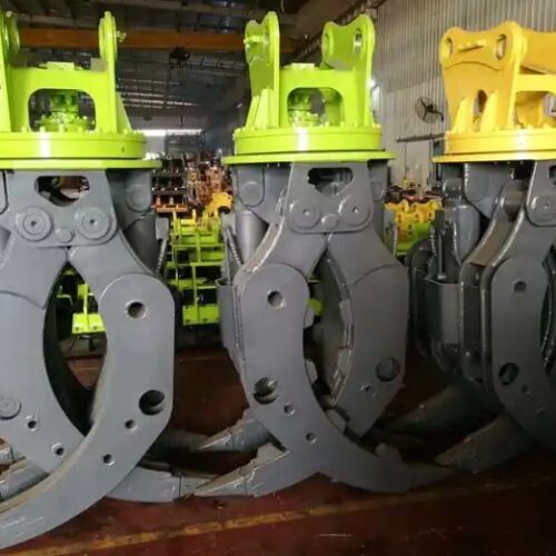 Rotating Grab to suit 12 to 16 Ton Excavators. Rotating Grab to suit 12 to 16 Ton Excavators.