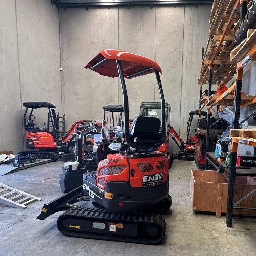Mini Excavator 1.5 Tonne with Yanmar Engine includes Free Attachments
