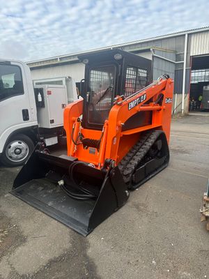 Skid steer loaders