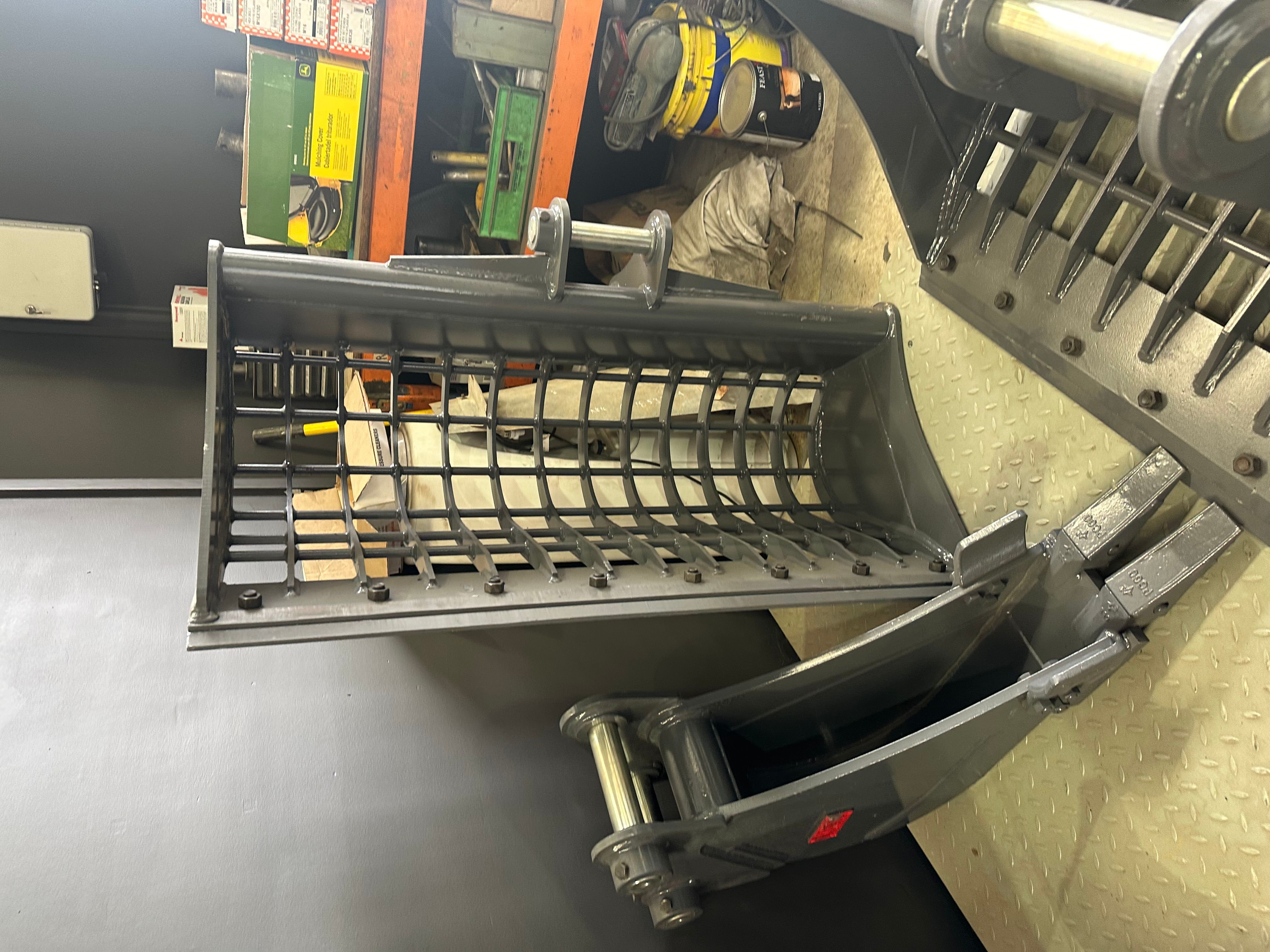 Sieve/Skeleton Bucket 1200mm suits all makes & models 3 to 4.5 Ton