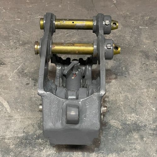Mechanical Quick Hitch  to suit 2.1 to 2.5 Tonne Excavators
