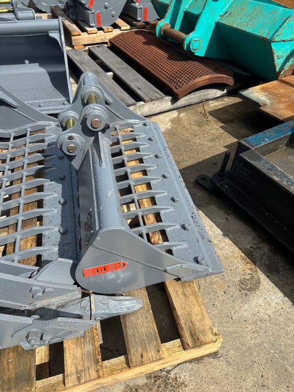 Sieve/Skeleton Bucket 1000mm suits all makes & models 1.5 to 2.5 Ton