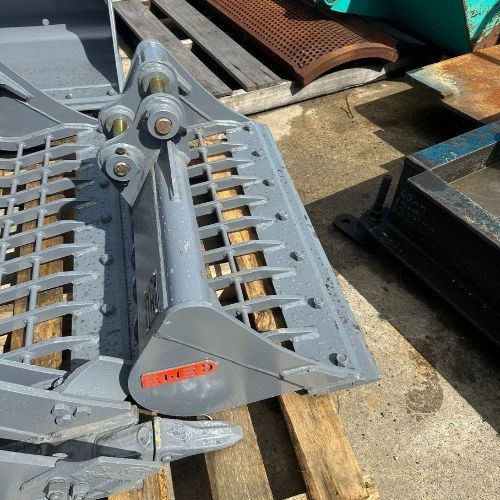 Sieve/Skeleton Bucket 1000mm suits all makes & models 3 to 4.5 Ton
