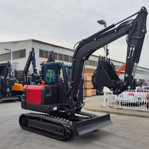 6 Ton Excavator EM6.0 + Free attachments 6 Ton Excavator EM6.0 + Free attachments