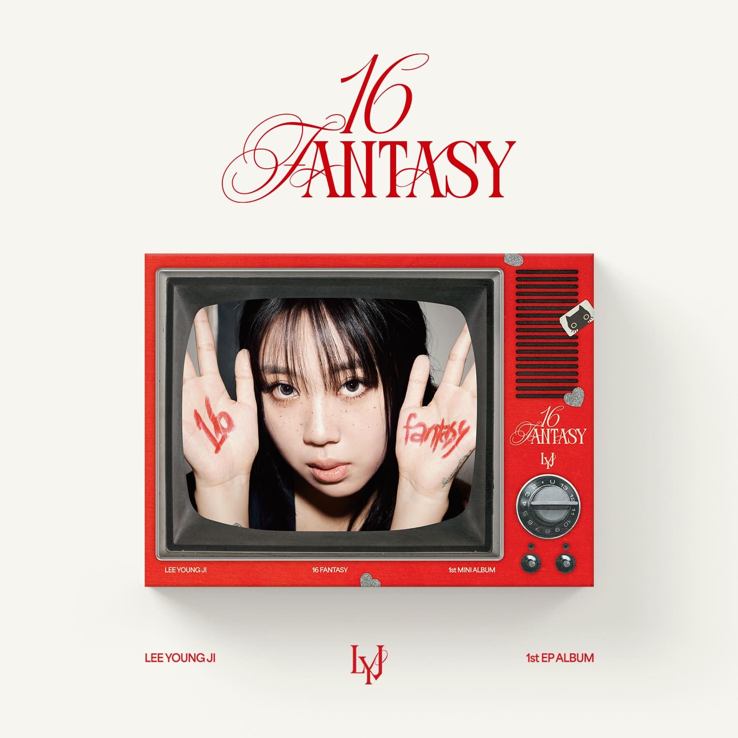 Lee Youngji 16 FANTASY - Photobook