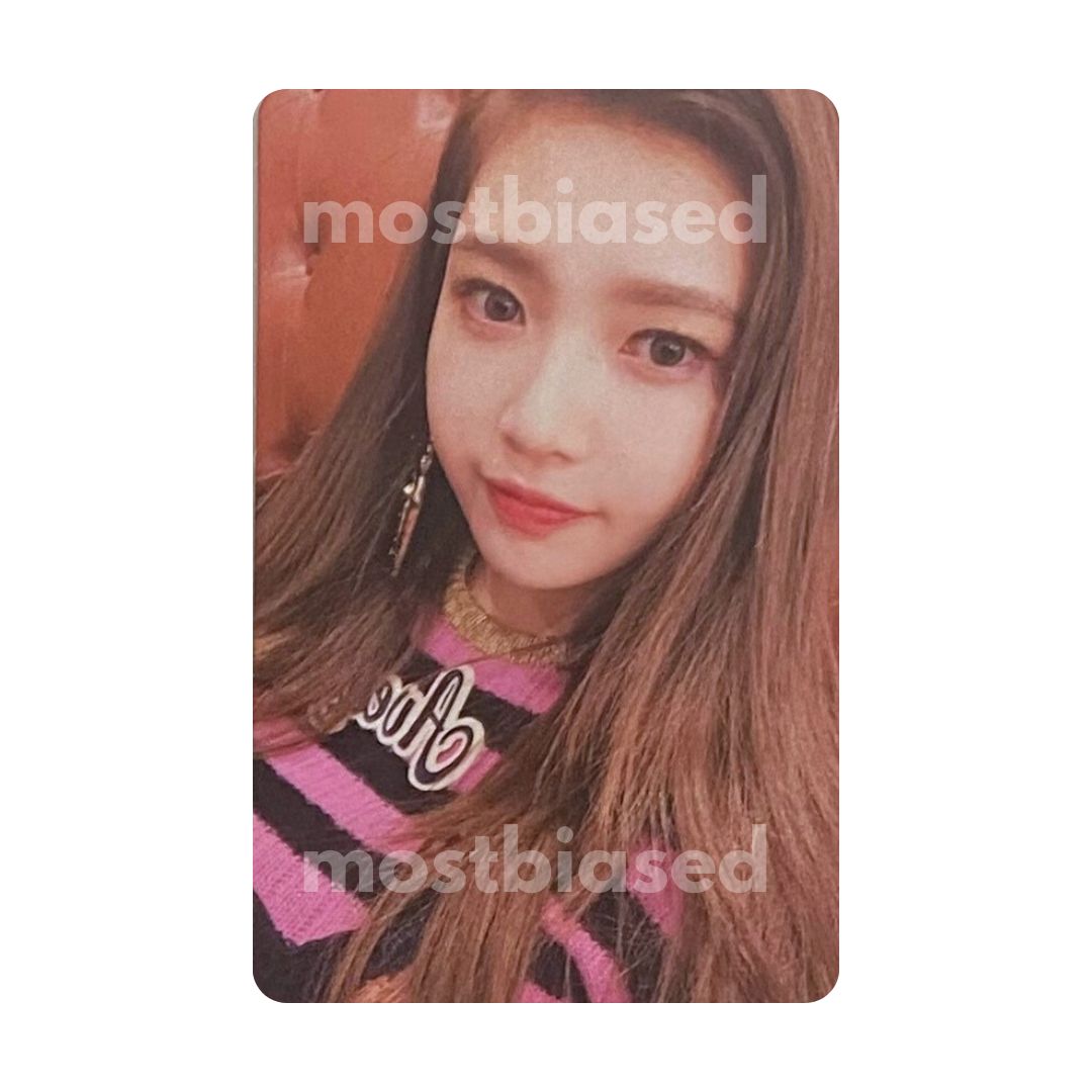 ROOKIE Album - Red Velvet JOY