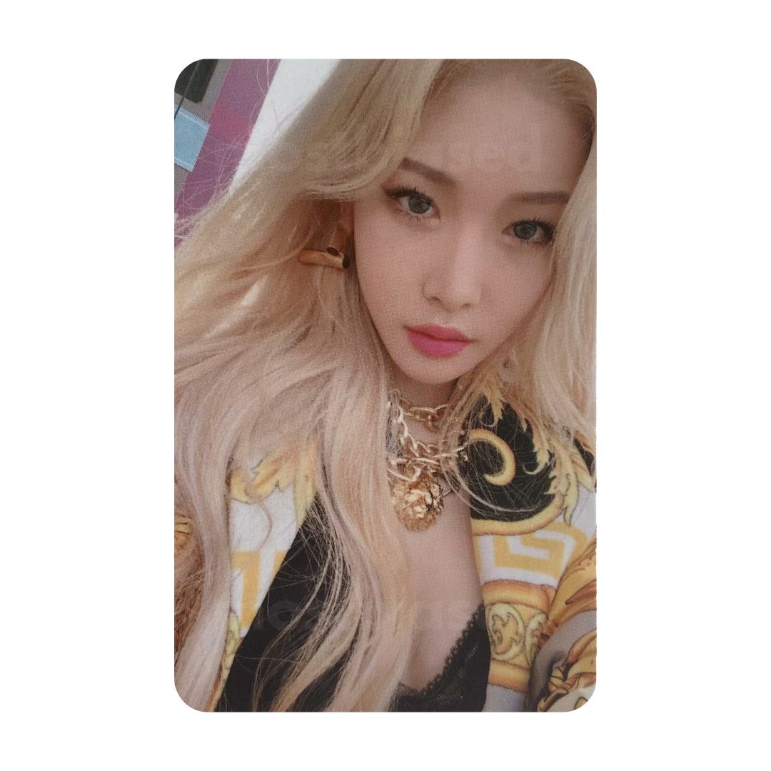 Flourishing Album  - CHUNG HA
