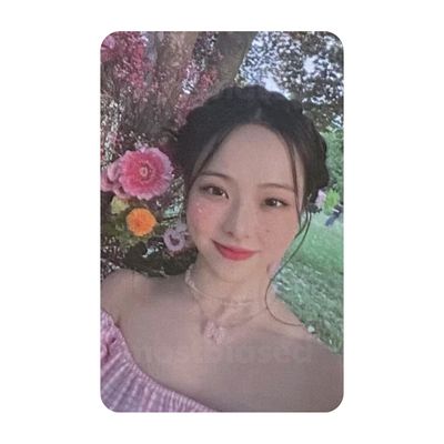 Flip That Album - LOONA VIVI