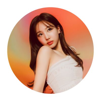 NAYEON