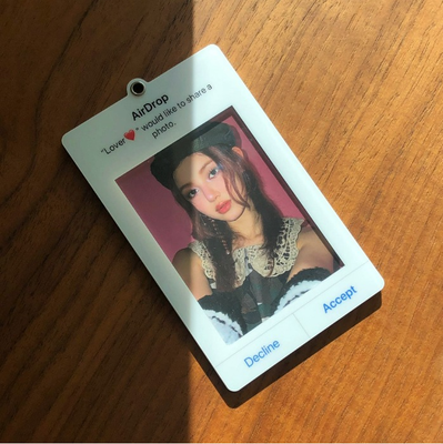 AirDrop Acrylic Photocard Holder