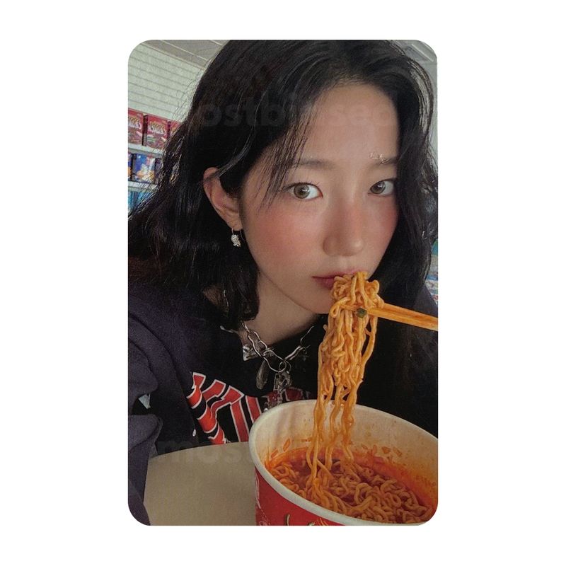 HOT Weverse POB - LE SSERAFIM KAZUHA