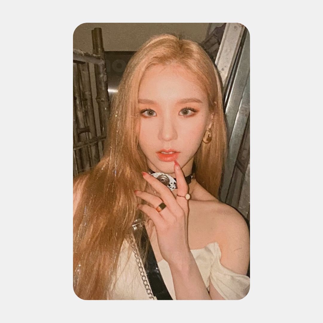 &amp; Album - LOONA HEEJIN