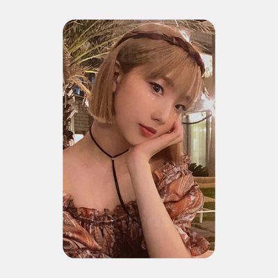 12:00 Album - LOONA YEOJIN