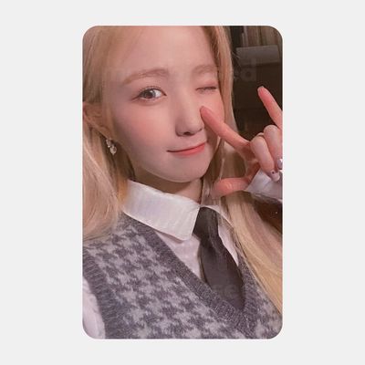 One-Reeler Act IV Album - IZ*ONE HITOMI
