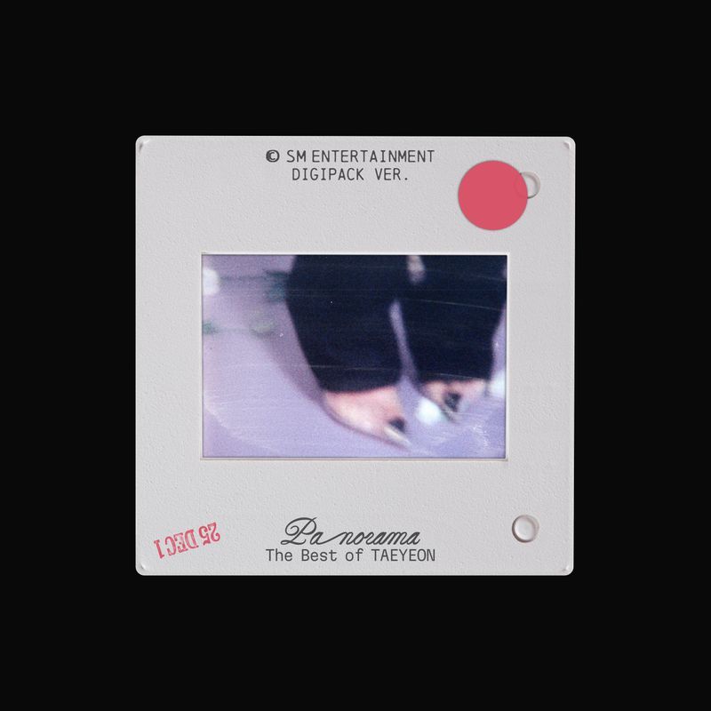 TAEYEON Panorama : The Best of TAEYEON - DIGIPACK