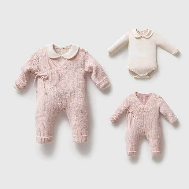 Ensemble 2 pièces : barboteuse cache-cœur en tricot et body (3–12 mois)