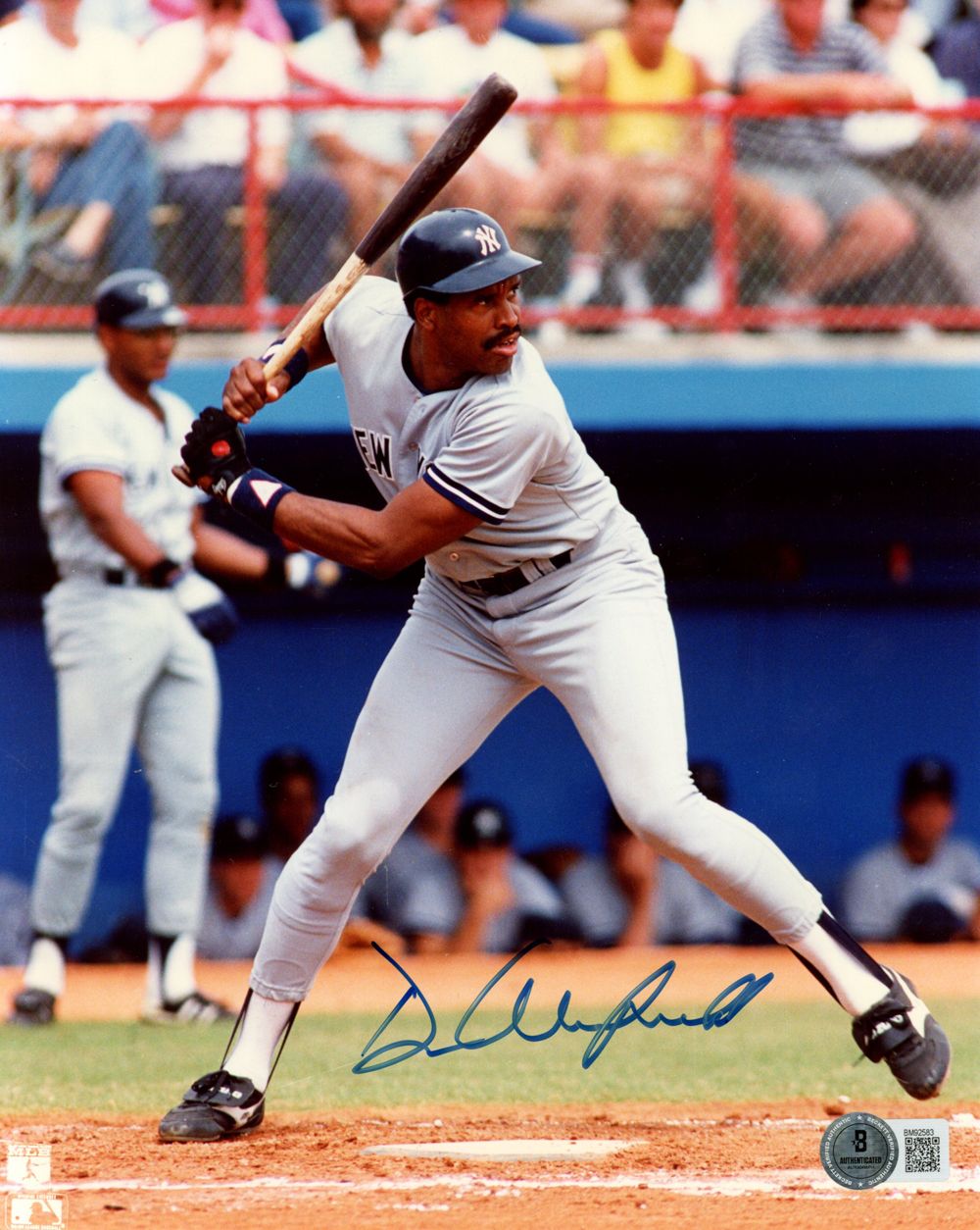 Dave Winfield Autographed New York Yankees 8x10 Photo BAS 45174