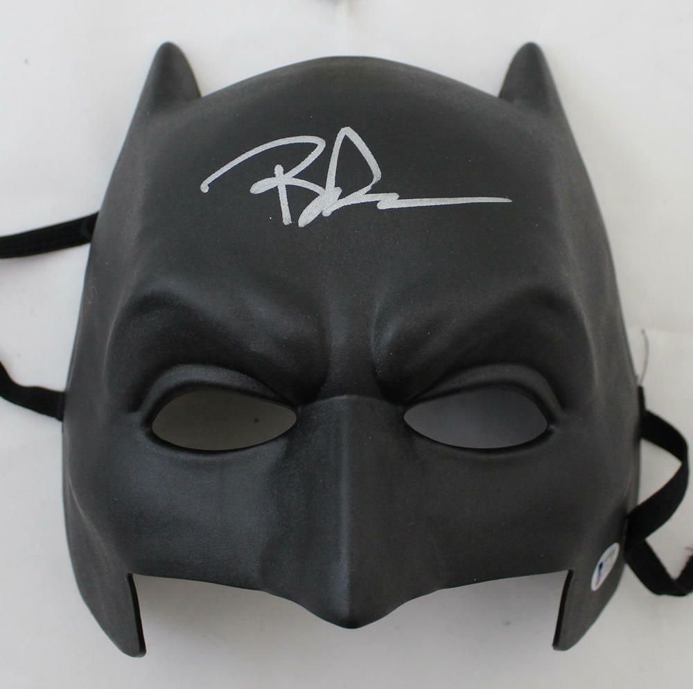 Ben Affleck Autographed Batman Hard Black Mask BAS
