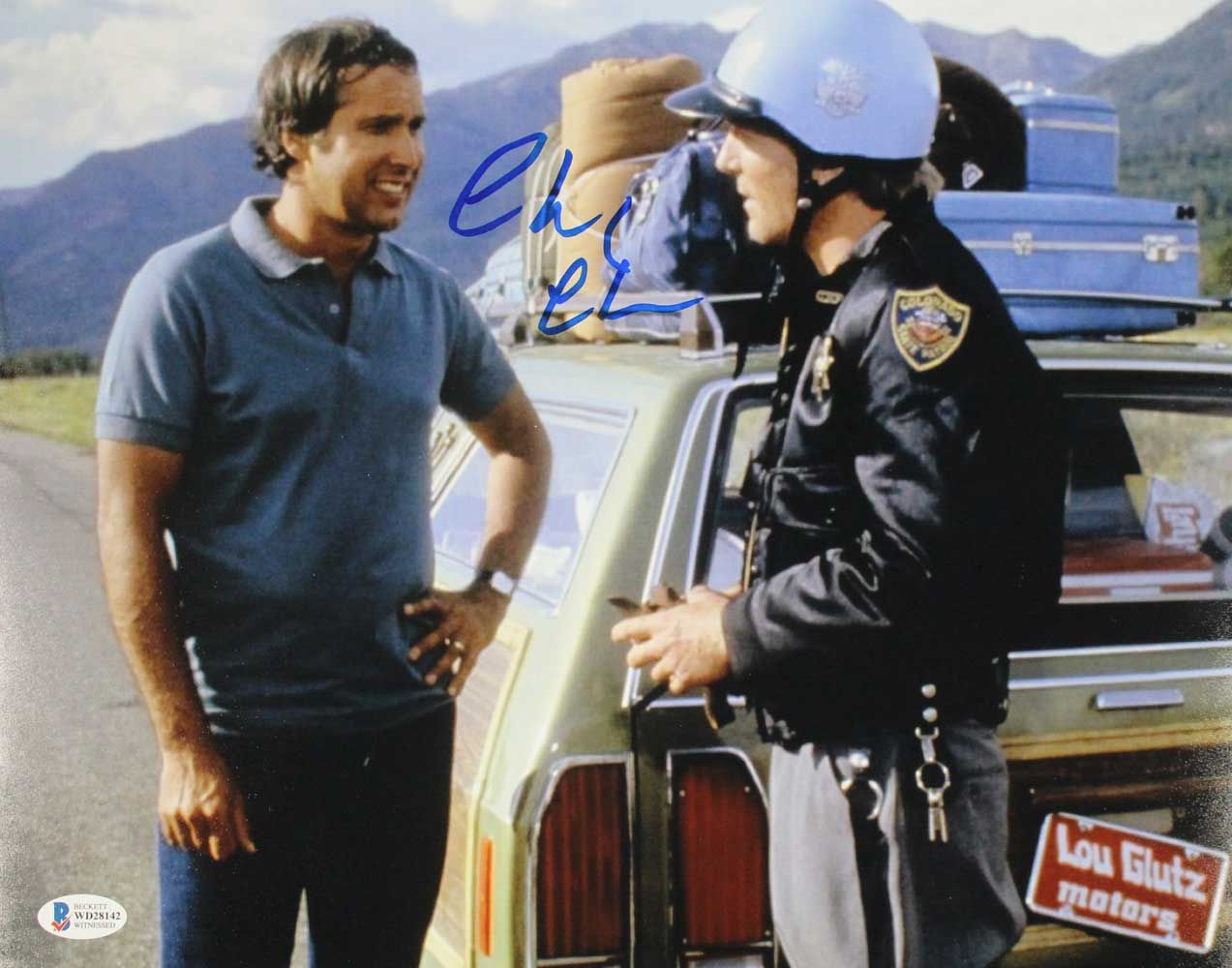 Chevy Chase Autographed/Signed Vacation 11x14 Photo BAS