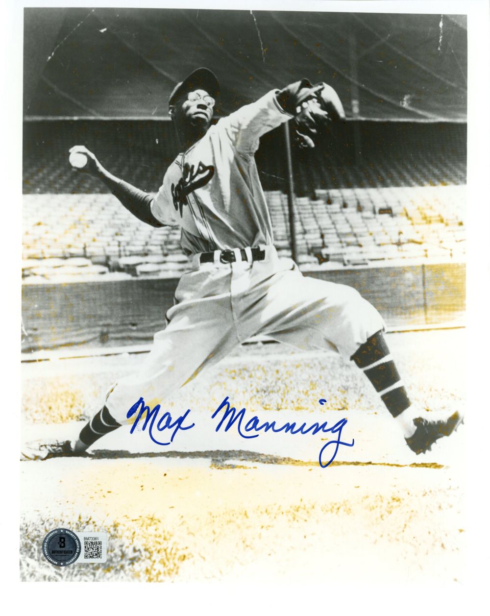 Max Manning Autographed Newark Eagles 8x10 Photo Beckett 45126