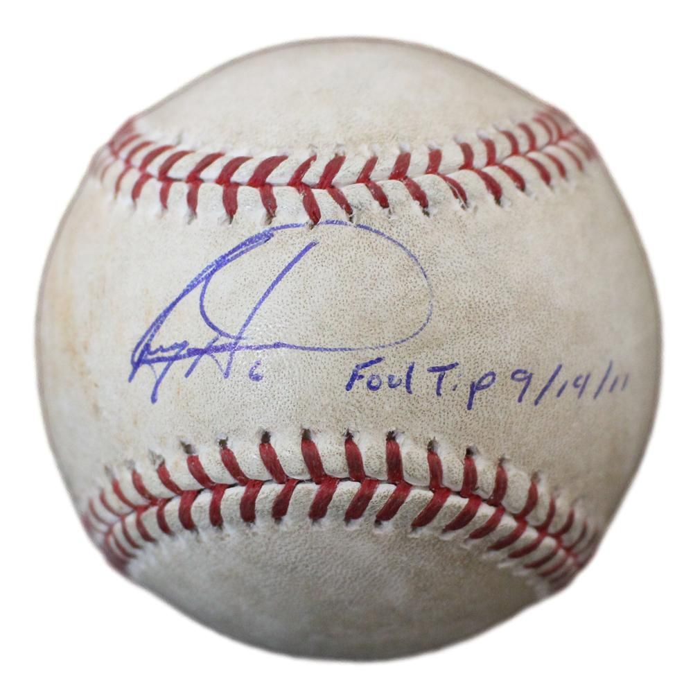 Ryan Howard Autographed Philadelphia Phillies Game Used OML Baseball MLB