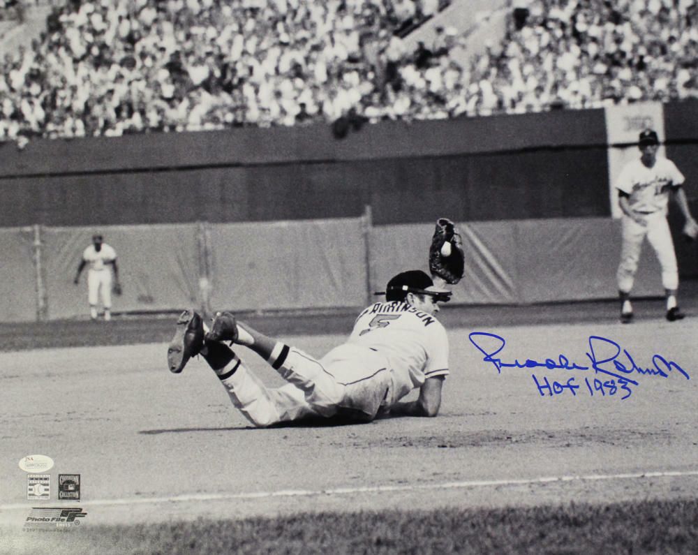 Brooks Robinson Autographed Baltimore Orioles 16x20 Photo HOF JSA
