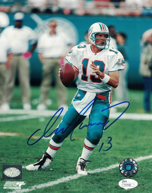 Dan Marino Autographed Miami Dolphins 8x10 Photo JSA