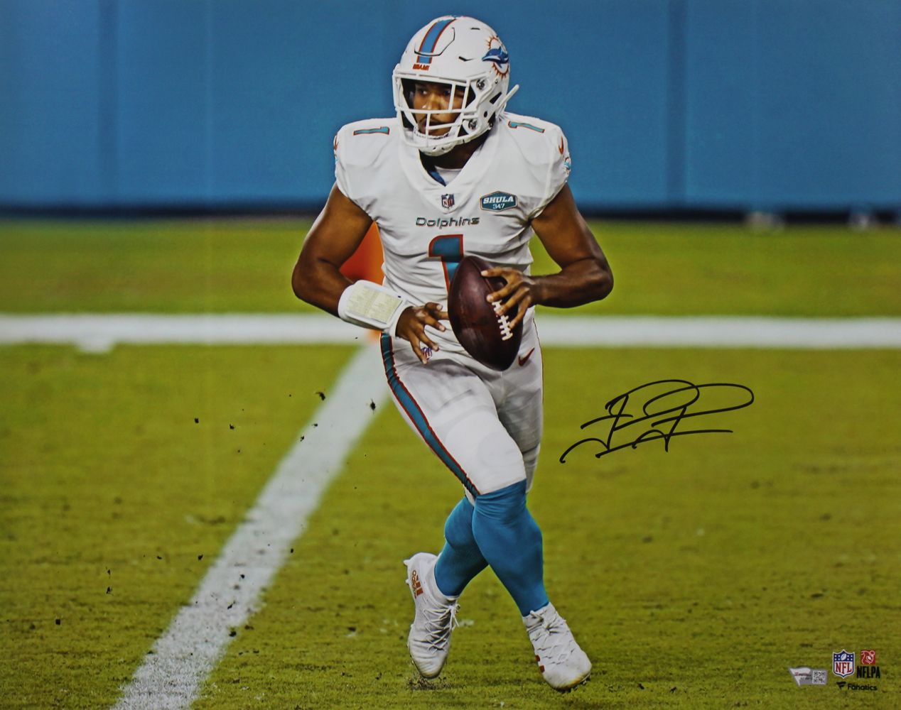 Tua Tagovailoa Autographed Miami Dolphins 16x20 Photograph Fanatics