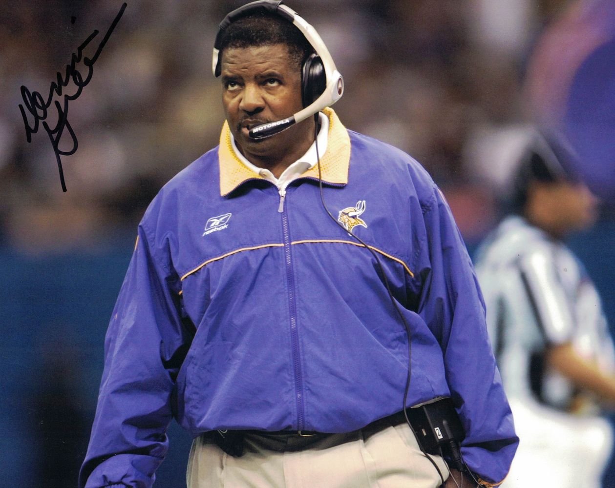 Dennis Green Autographed/Signed Minnesota Vikings 8x10 Photo Coach