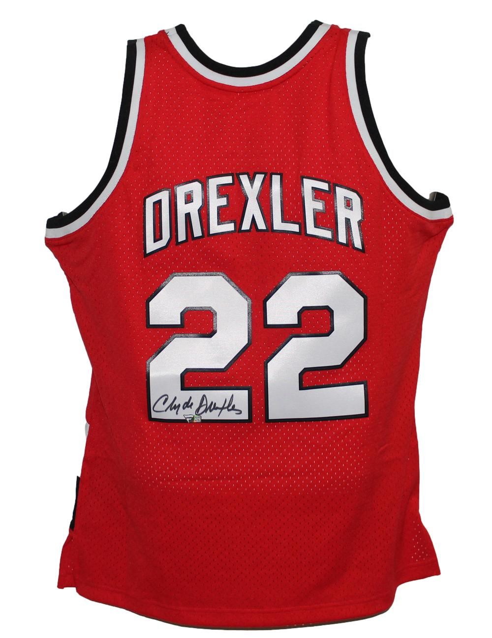 Clyde Drexler Signed Portland Trailblazers Red M&amp;N Swingman Jersey FAN