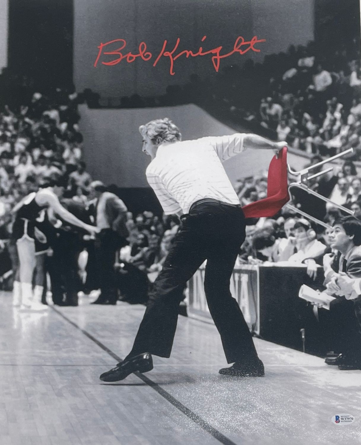 Bobby Knight Autographed Indiana Hoosiers 16x20 Photo Beckett