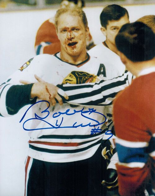 Bobby Hull Autographed Chicago Blackhawks 8x10 Photo