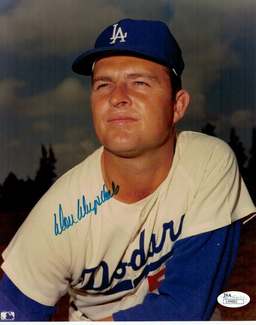 Don Drysdale Autographed Los Angeles Dodgers 8x10 Photo JSA