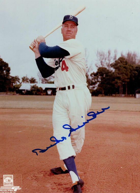 Duke Snider Autographed Brooklyn Dodgers 8x10 Photo (Batting)