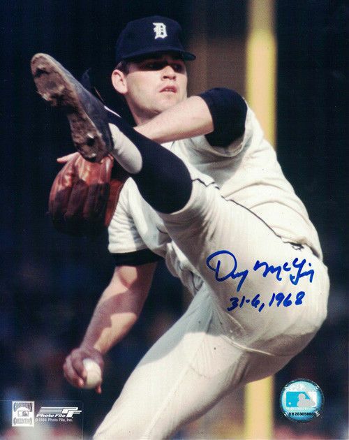 Denny McLain Autographed Detroit Tigers 8x10 Photo (High Leg Kick) 31-6