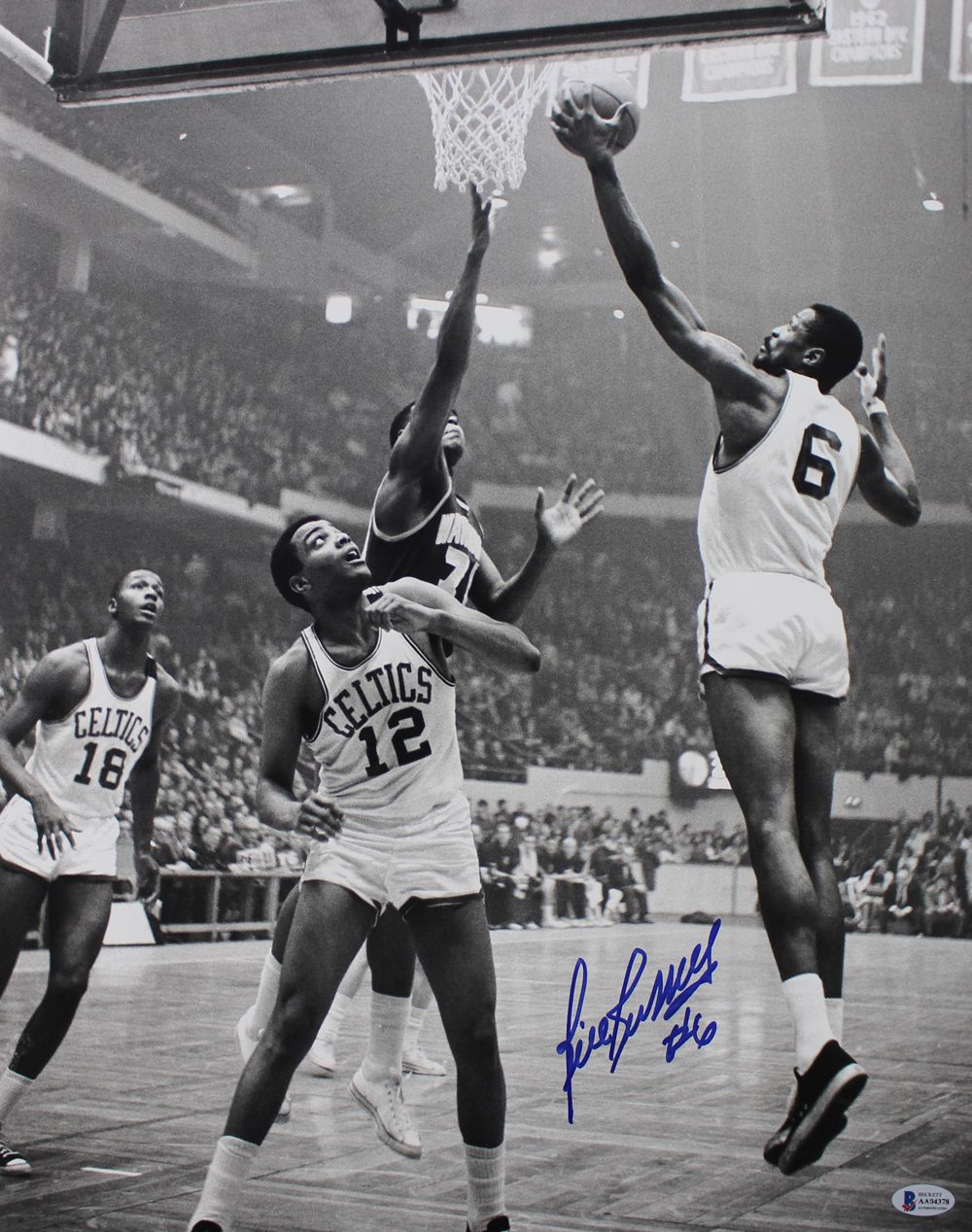 Bill Russell Autographed/Signed Boston Celtics 16x20 Photo Beckett