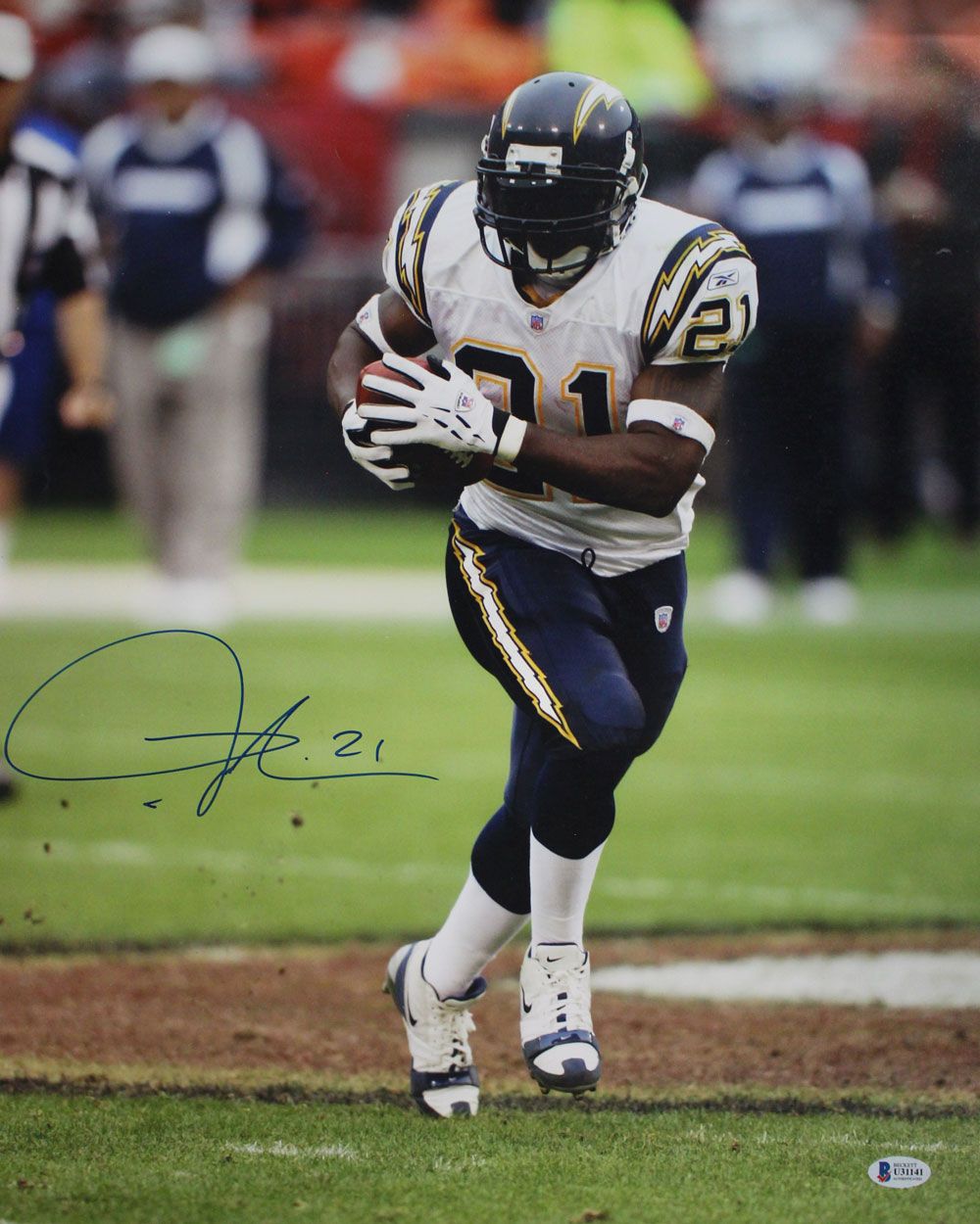Ladainian Tomlinson Autographed San Diego Chargers 16x20 Photo BAS